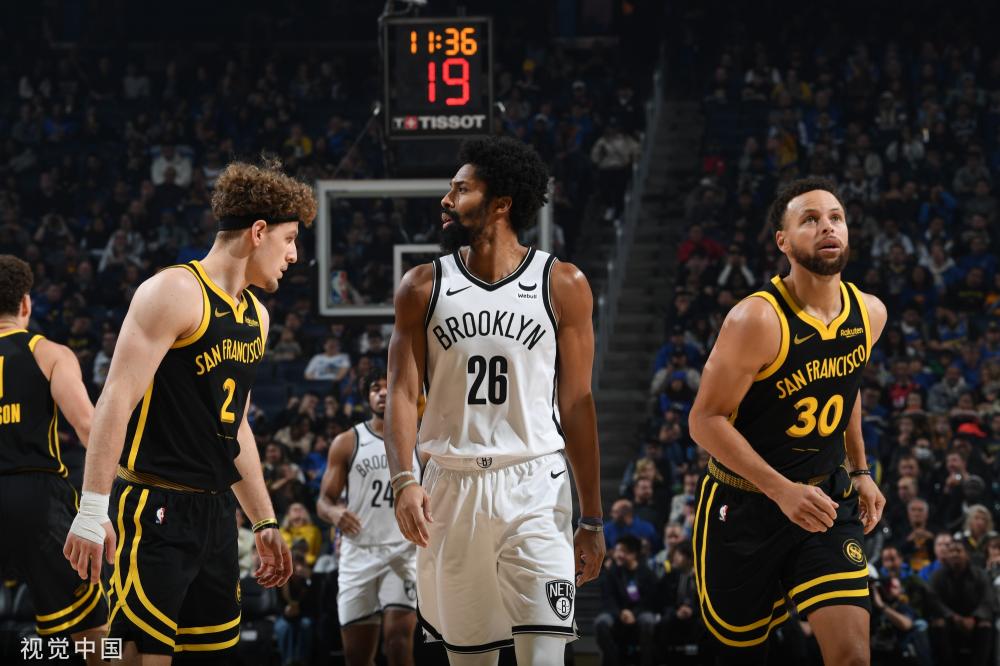 着风险与机 着风险与机